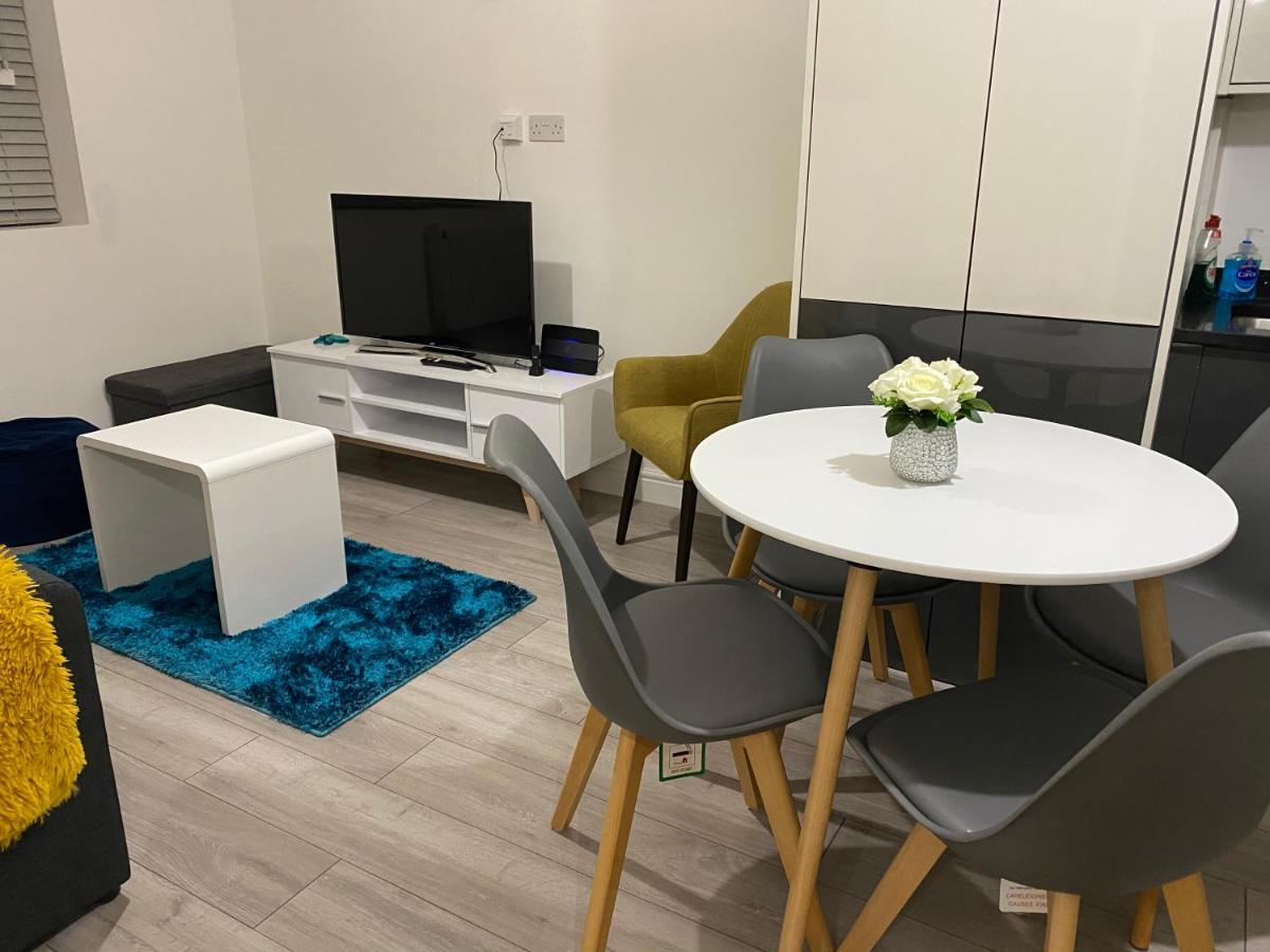 بيدفورد Marie'S Serviced Apartments- 2 Bedroom City Stay المظهر الخارجي الصورة