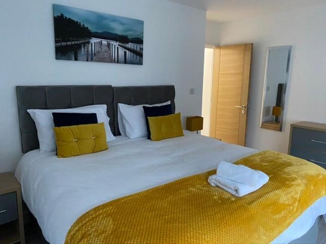 بيدفورد Marie'S Serviced Apartments- 2 Bedroom City Stay المظهر الخارجي الصورة